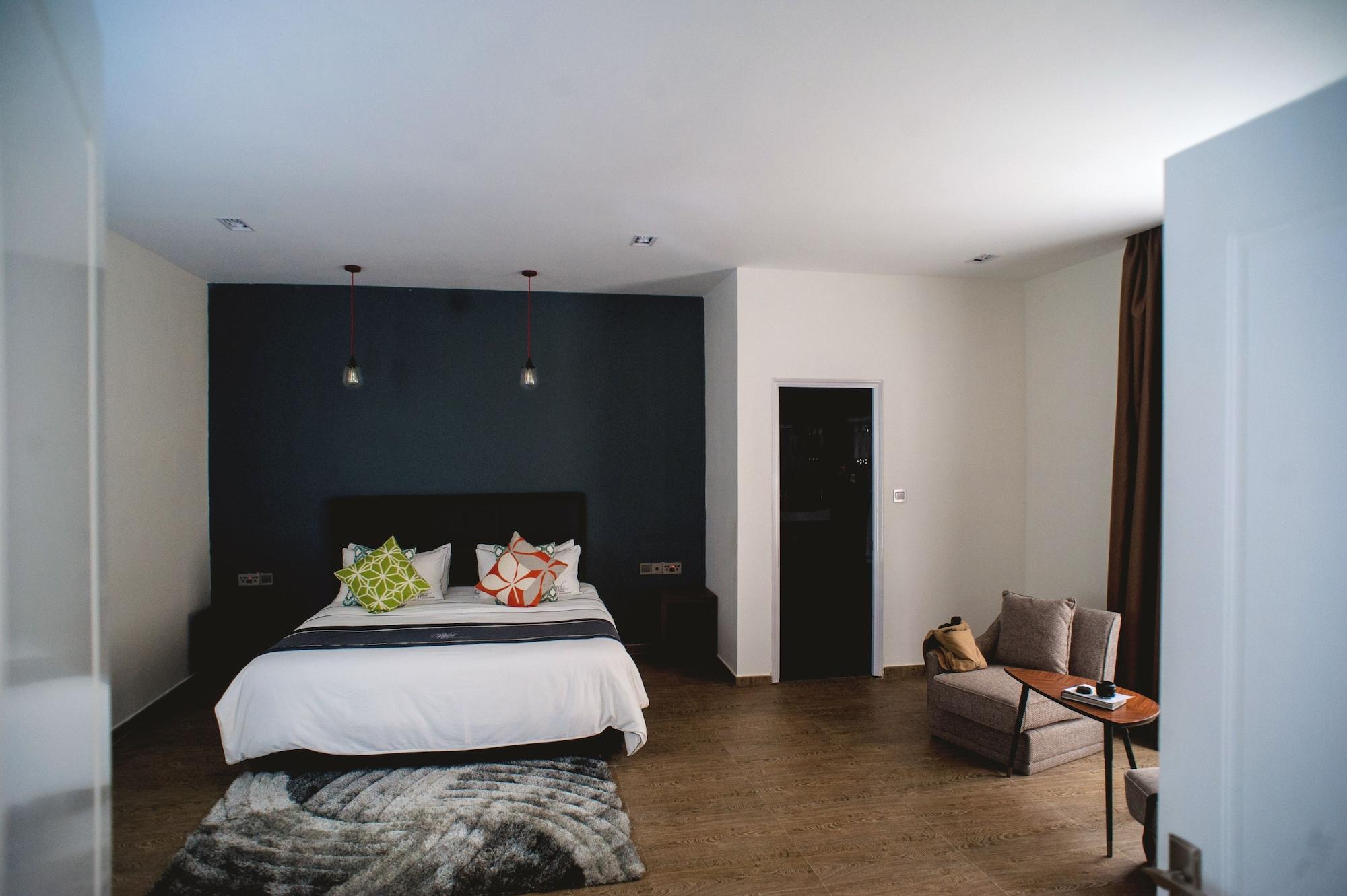 White Boutique And Residences Hotel