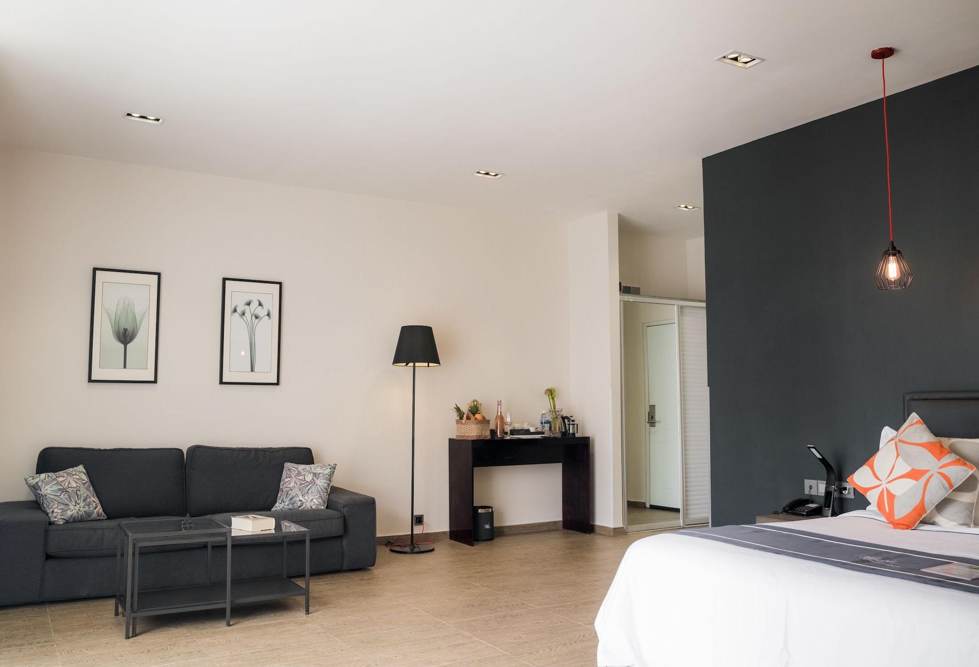 White Boutique And Residences Hotel Sihanoukville